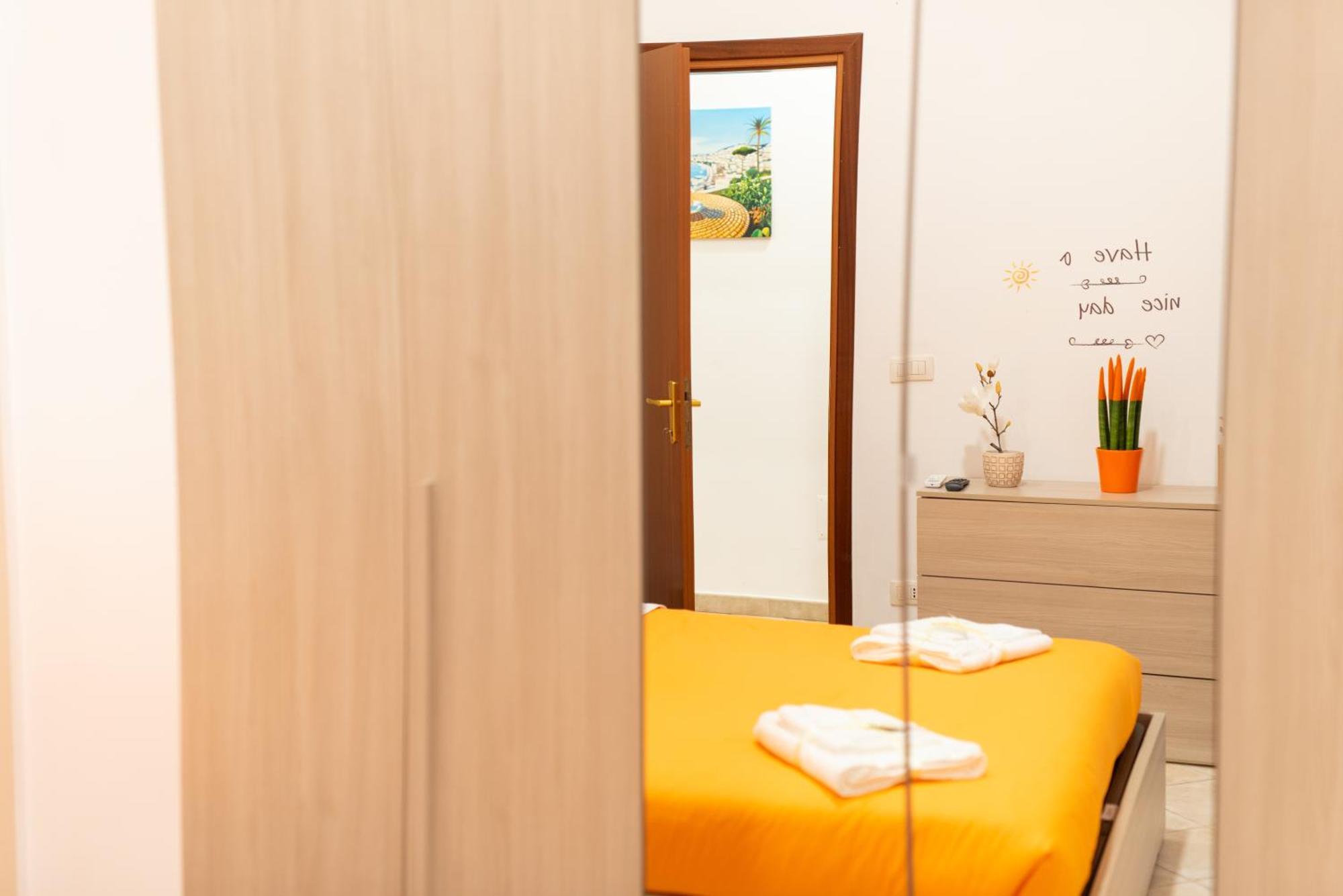 In Center - Vacation Near The Train Station & Attractions Appartement *